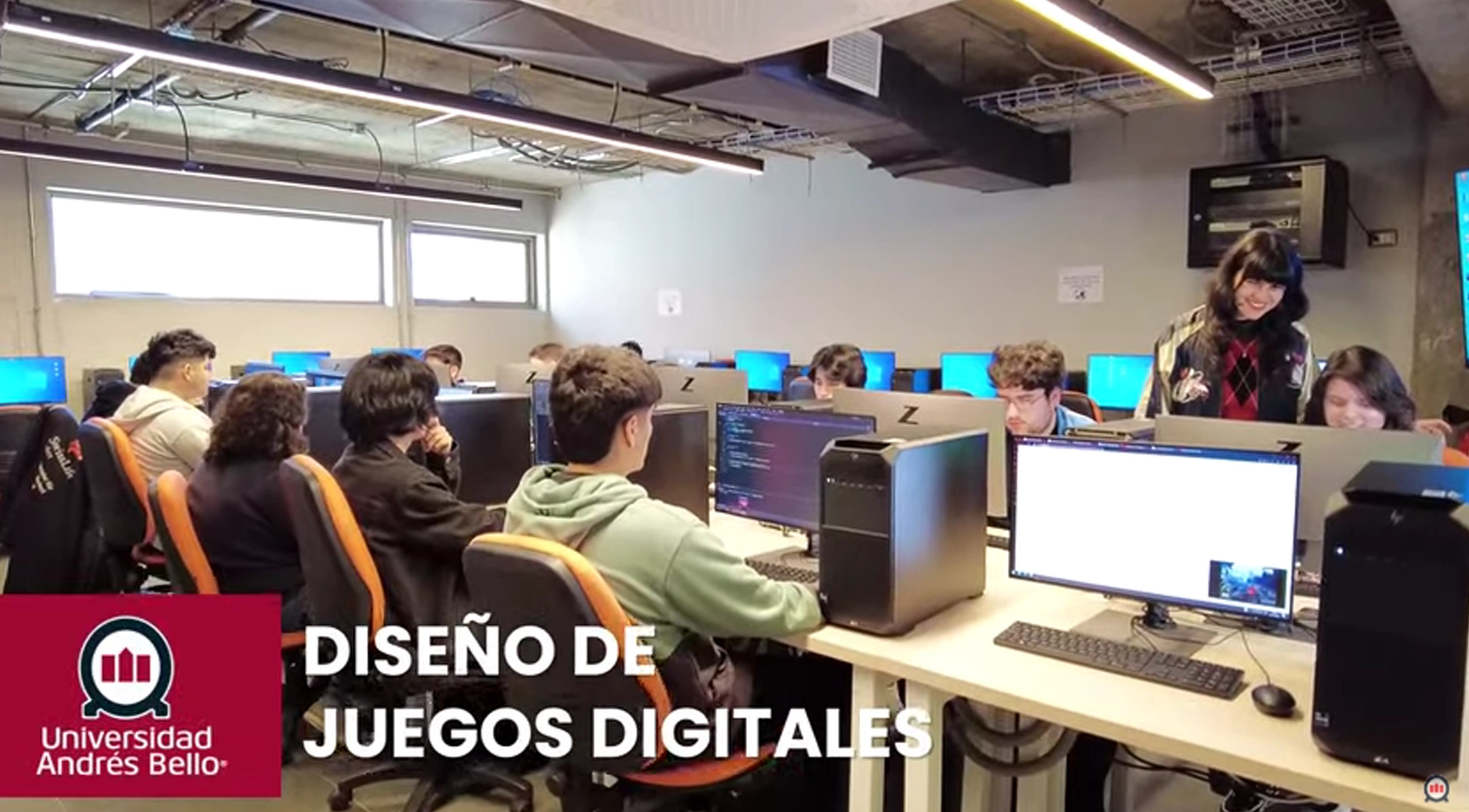 Estudiantes universitarios en una sala de clases